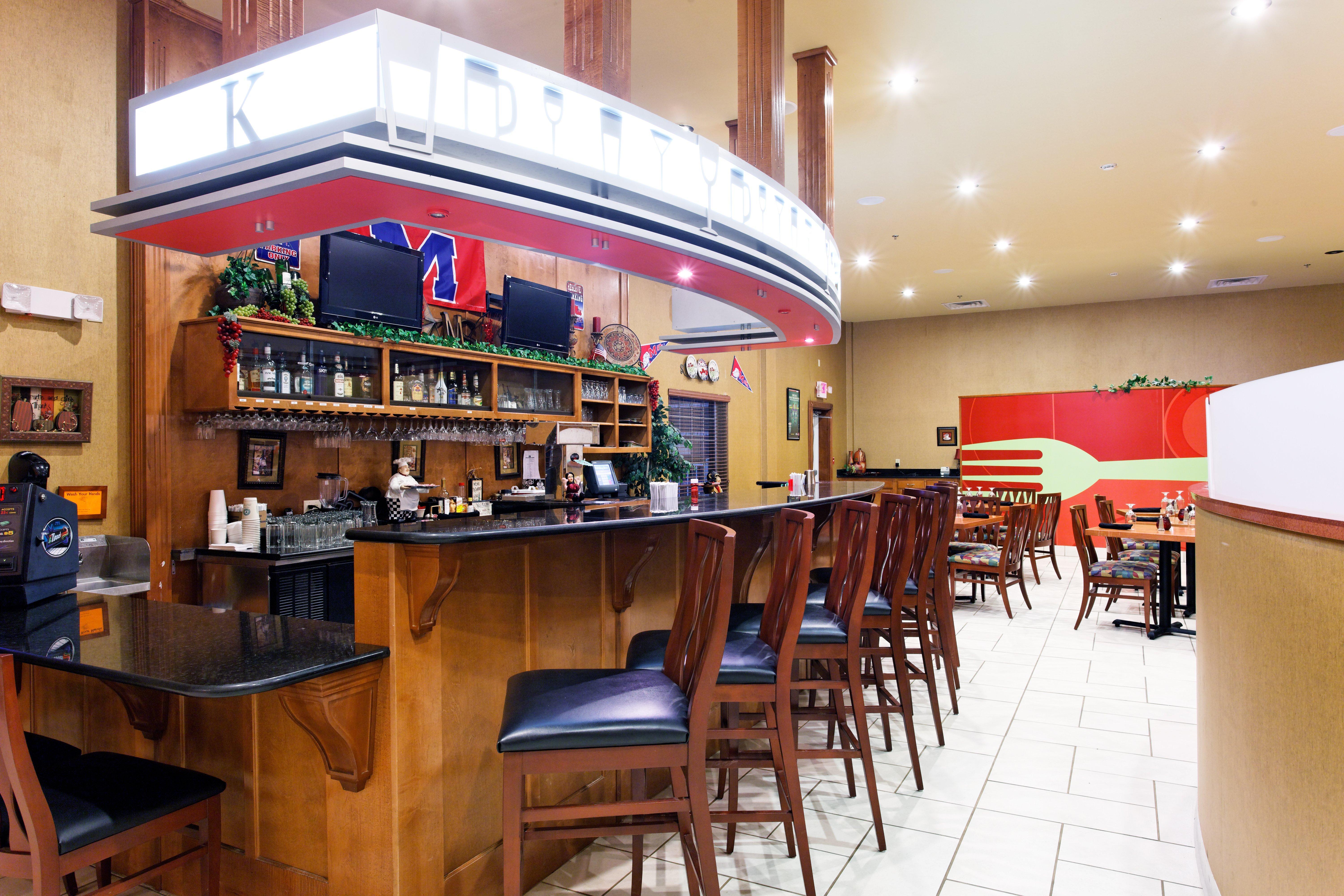 Holiday Inn Hotels Batesville By Ihg Extérieur photo