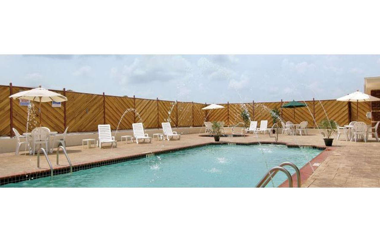 Holiday Inn Hotels Batesville By Ihg Extérieur photo